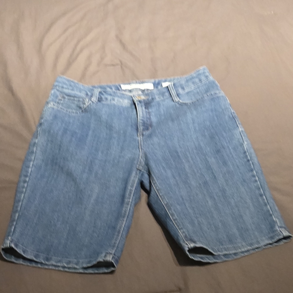 Jones New York Classic Blue Jean Shorts